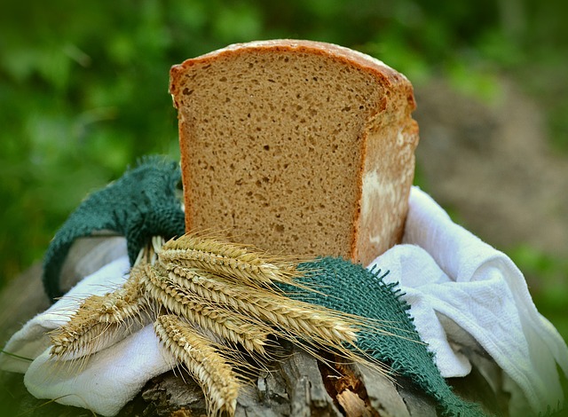 Upeč třeba chleba